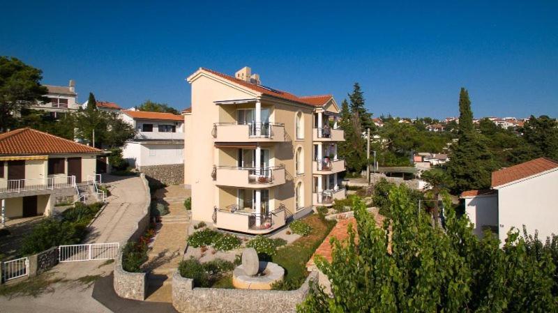 Marija F4 Apartment Krk Town Eksteriør bilde